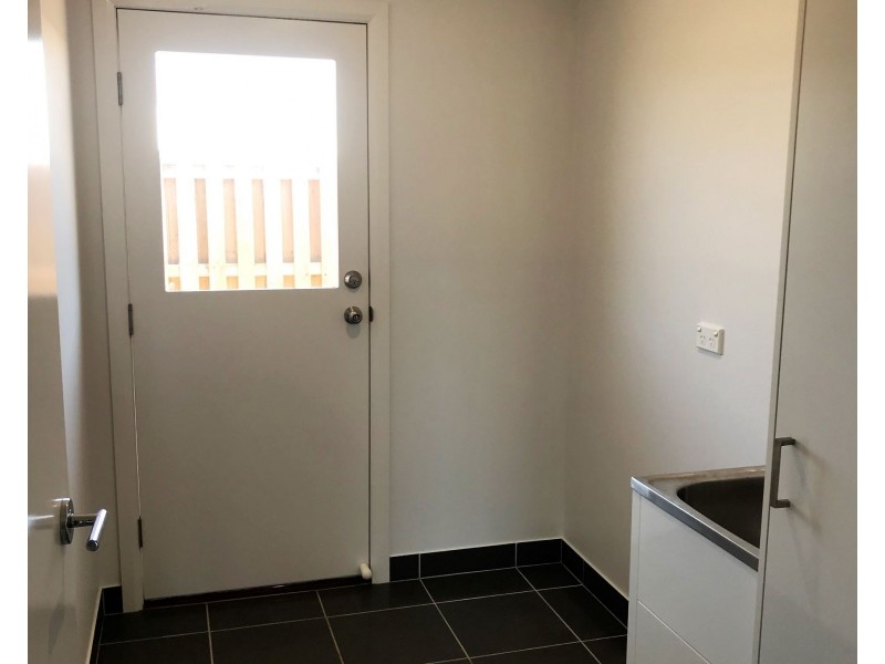 13 Duke Street, Bowen QLD 4805
