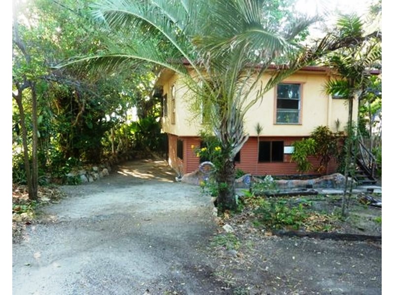 2 Casuarina Street, Bowen QLD 4805