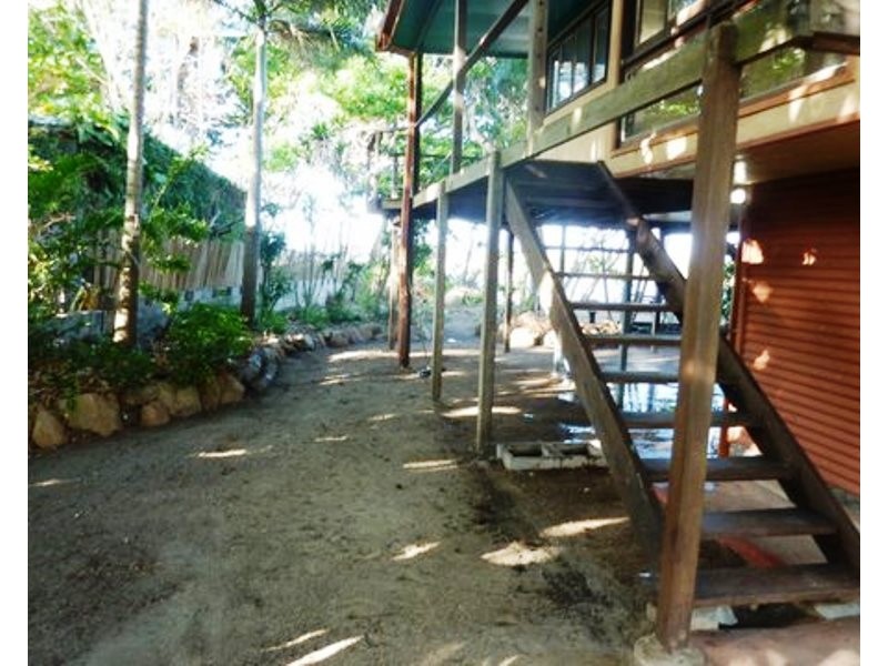 2 Casuarina Street, Bowen QLD 4805