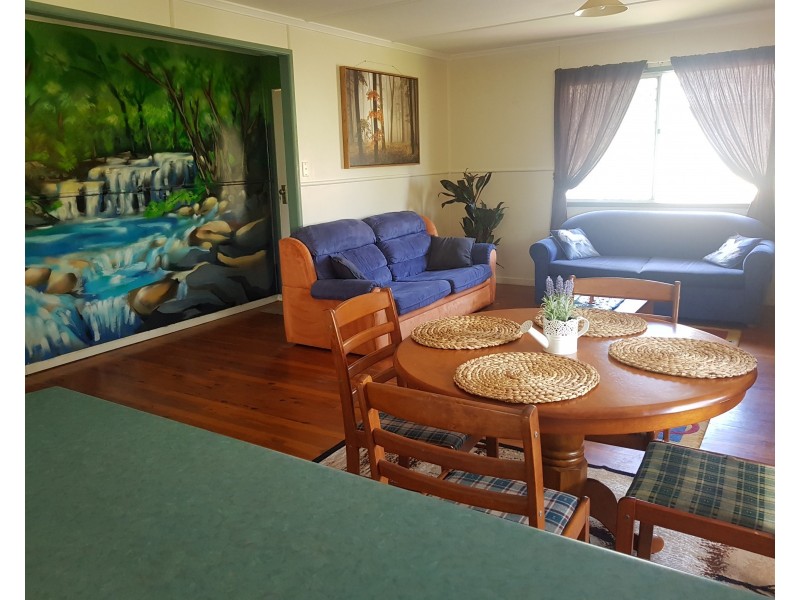 3 Cunningham Street, Collinsville QLD 4804