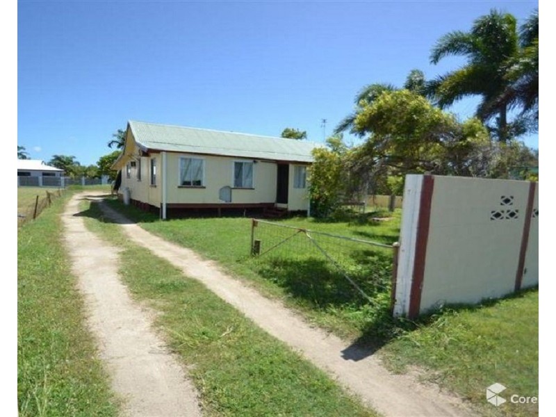 72 Williams Street, Bowen QLD 4805