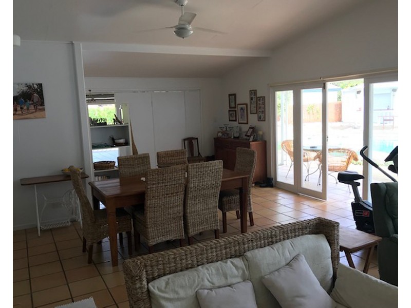 169 Mount Nutt, Bowen QLD 4805