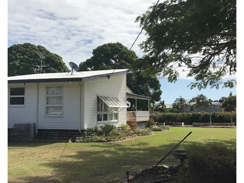 169 Mount Nutt, Bowen QLD 4805