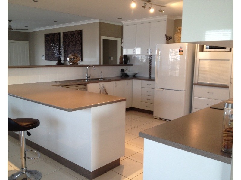 9 Bayside Court, Bowen QLD 4805