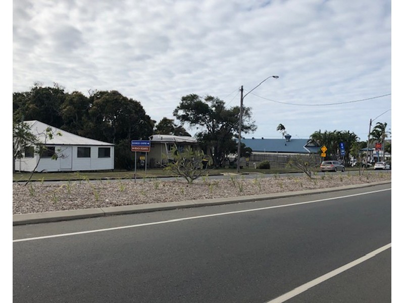 30 Livingstone Street, Bowen QLD 4805