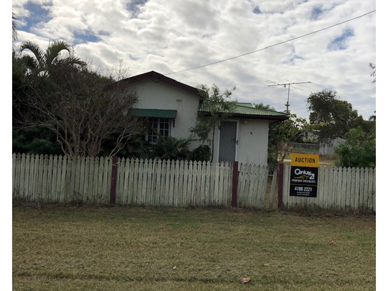 56 Poole Street, Bowen QLD 4805