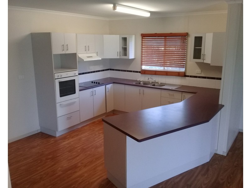 22 Macarthur Street, Collinsville QLD 4804