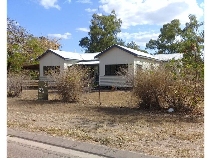 5  Doonan Street, Collinsville QLD 4804