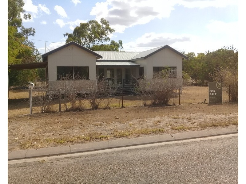 5  Doonan Street, Collinsville QLD 4804