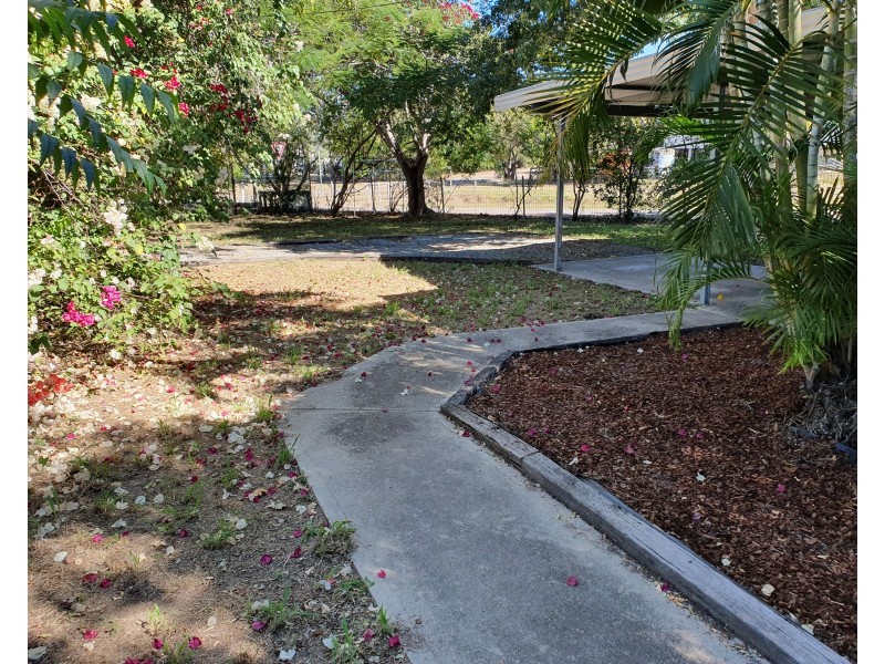 1 Pelican Street, Collinsville QLD 4804