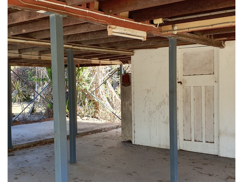 36 Third Avenue, Scottville QLD 4804