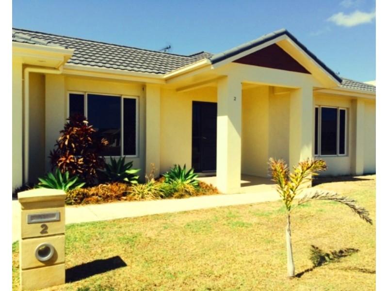 2 Second Close, Bowen QLD 4805