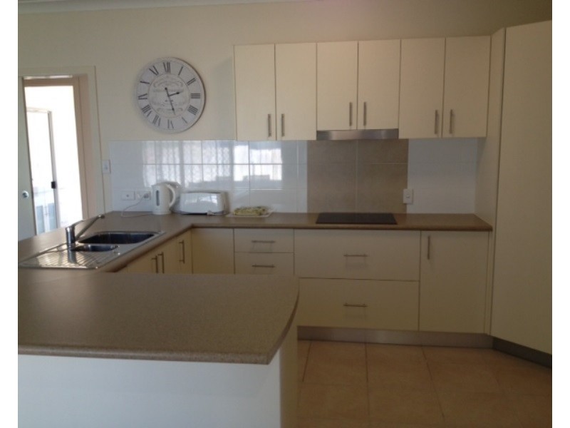 2 Second Close, Bowen QLD 4805