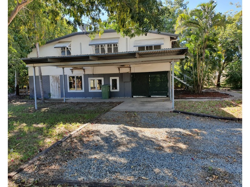 1 Pelican Street, Collinsville QLD 4804