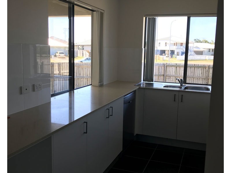 157 Queens Road, Bowen QLD 4805