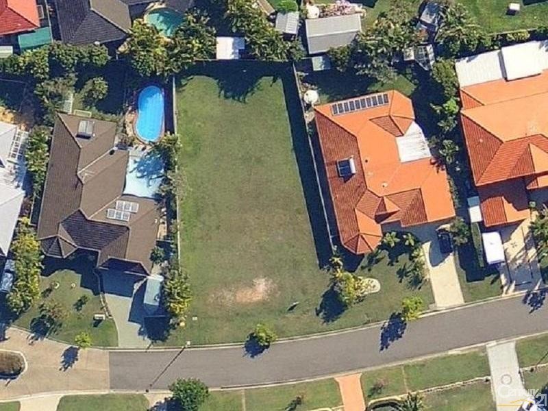 12 Seaforth Street, Sandstone Point QLD 4511