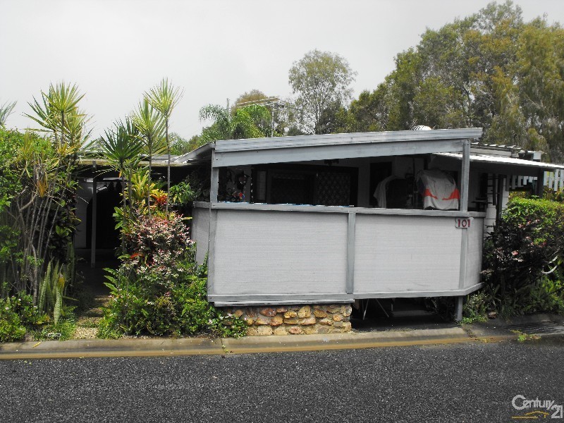 Site 101 Silver Shores Caravan Park, Sandstone Point QLD 4511