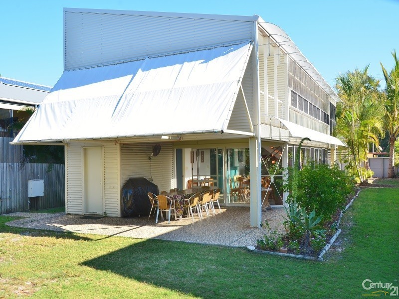 31 North Street, Woorim QLD 4507