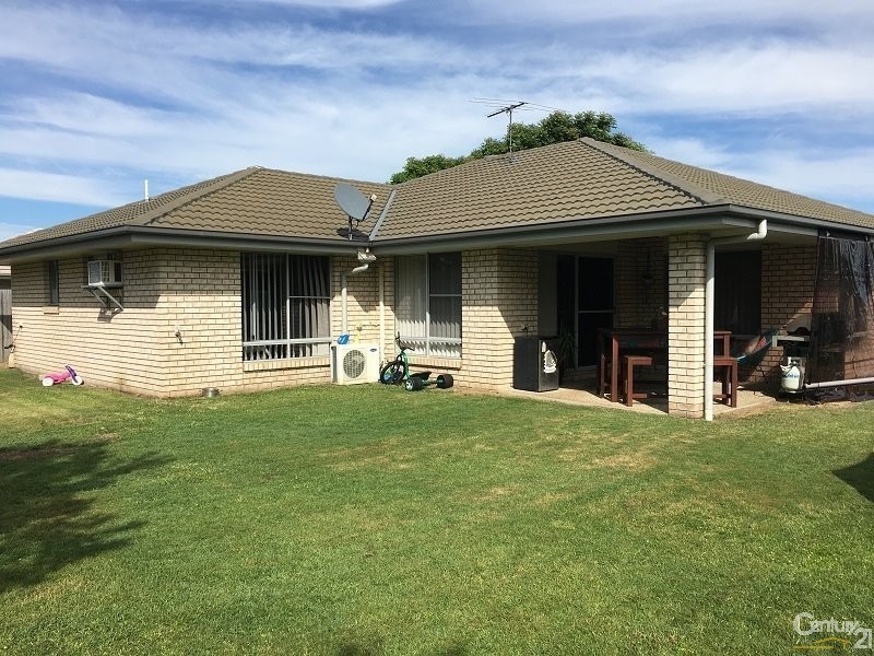 29  Dewdrop Place, Ningi QLD 4511