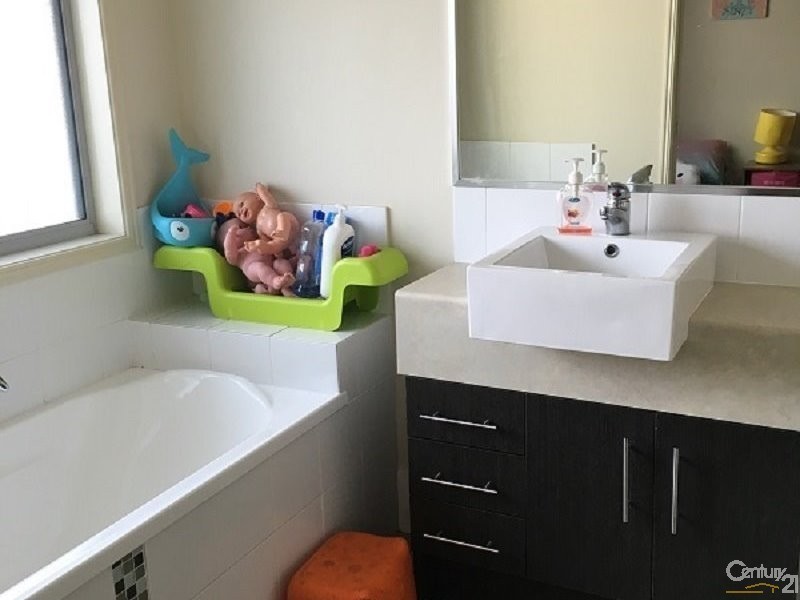 29  Dewdrop Place, Ningi QLD 4511