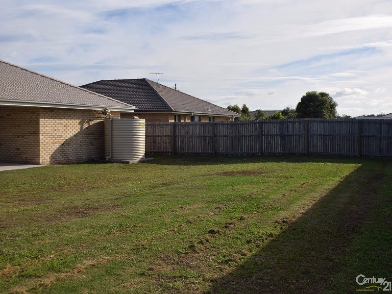 38 Ningi Waters Drive, Ningi QLD 4511