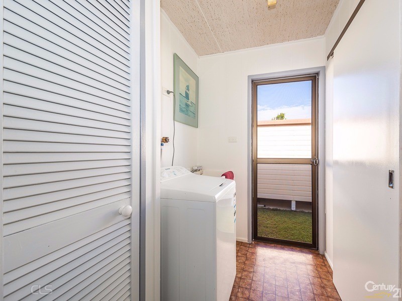 Site 157 Silver Shores Caravan Park, Sandstone Point QLD 4511