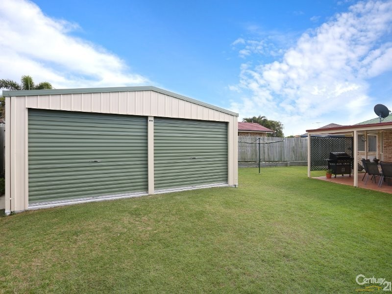 14 Avoca Esplanade, Sandstone Point QLD 4511