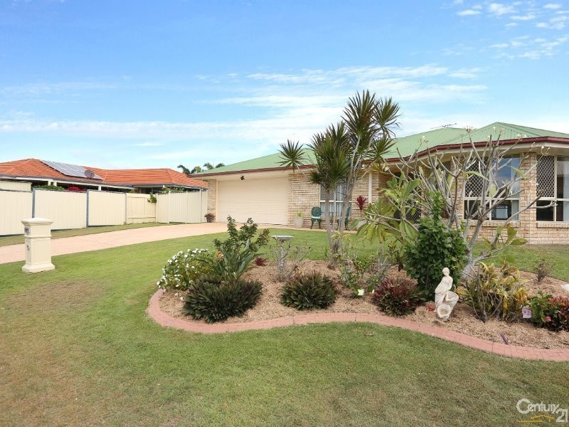 14 Avoca Esplanade, Sandstone Point QLD 4511