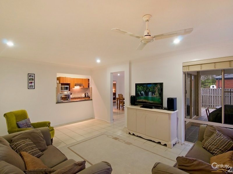 Sandstone Point QLD 4511