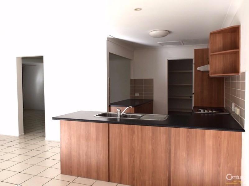 Sandstone Point QLD 4511