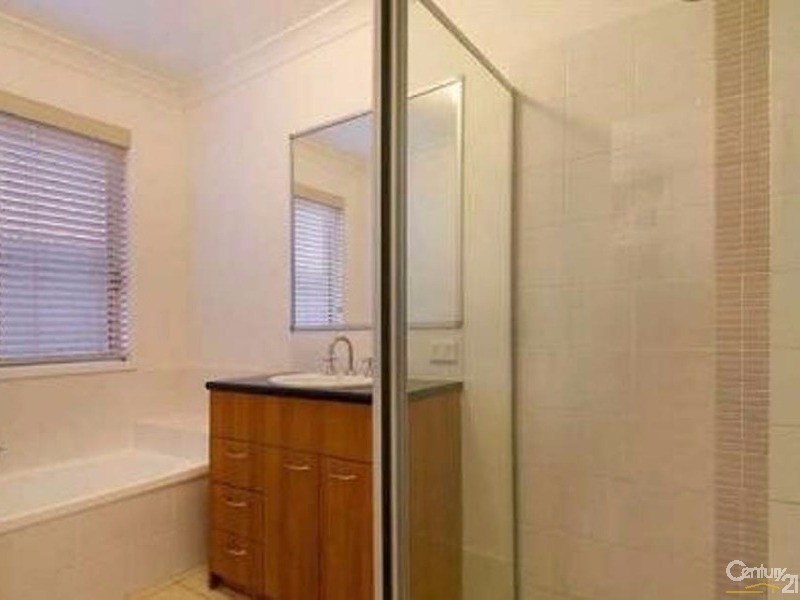 Sandstone Point QLD 4511