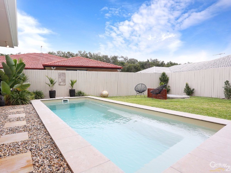 5 Bora Place, Ningi QLD 4511