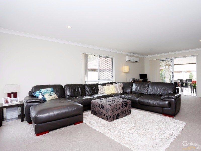 5 Bora Place, Ningi QLD 4511