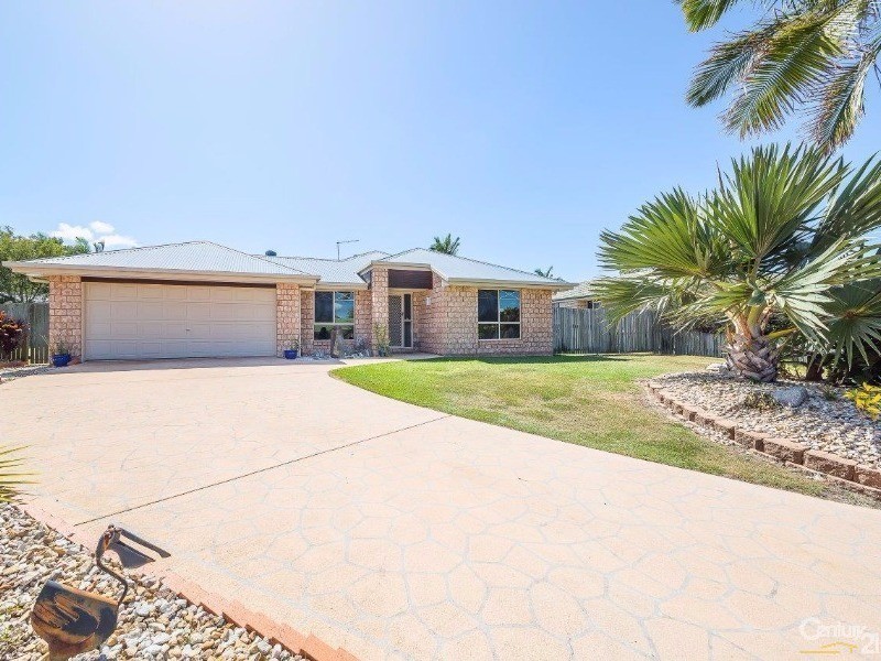 66 Carpenter Way, Sandstone Point QLD 4511