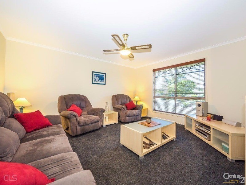 66 Carpenter Way, Sandstone Point QLD 4511