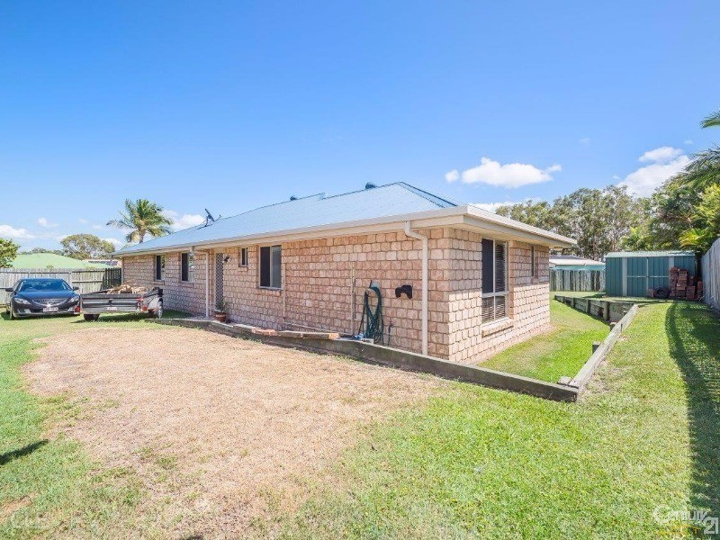66 Carpenter Way, Sandstone Point QLD 4511