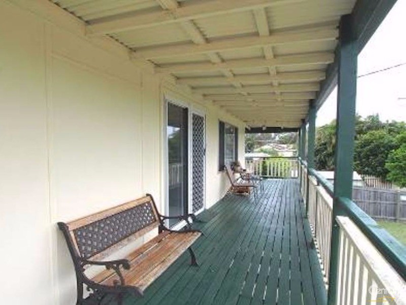 27 Caltowie Ave, Banksia Beach QLD 4507