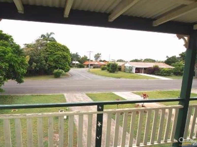 27 Caltowie Ave, Banksia Beach QLD 4507