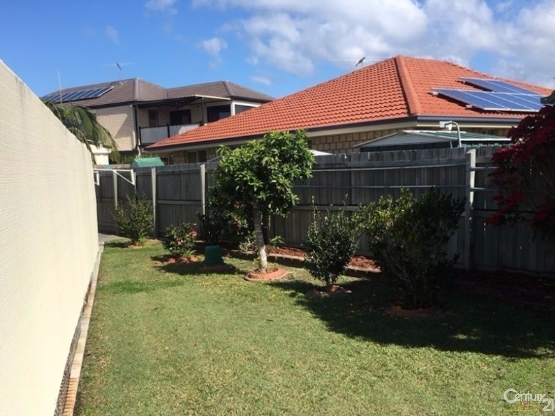 14 Clovelly Place, Sandstone Point QLD 4511