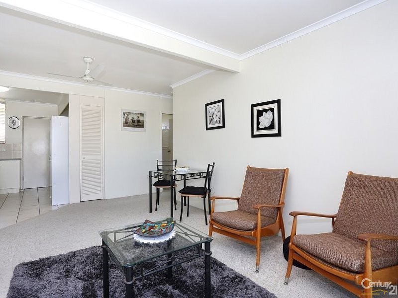 5/8 Winston Drive, Bongaree QLD 4507