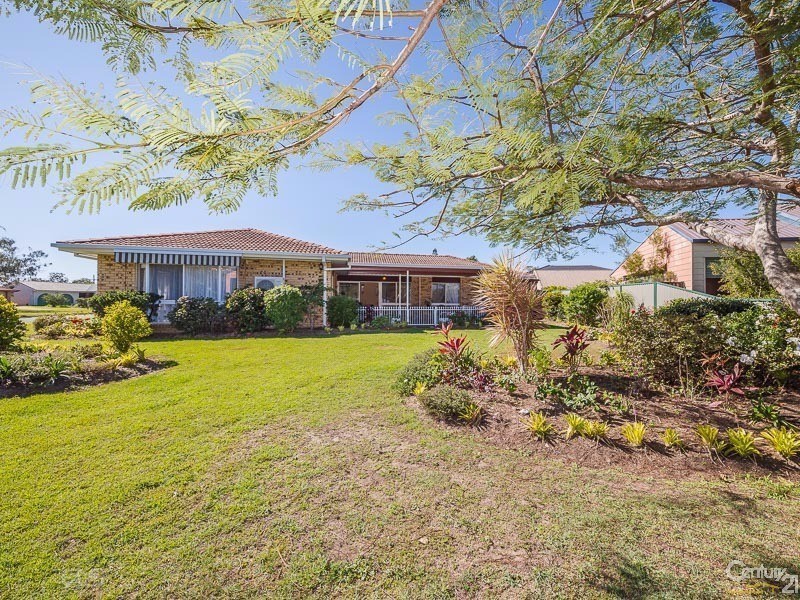 2 Elizabeth Batts Court, Banksia Beach QLD 4507