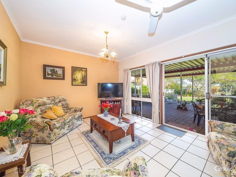 2 Elizabeth Batts Court, Banksia Beach QLD 4507