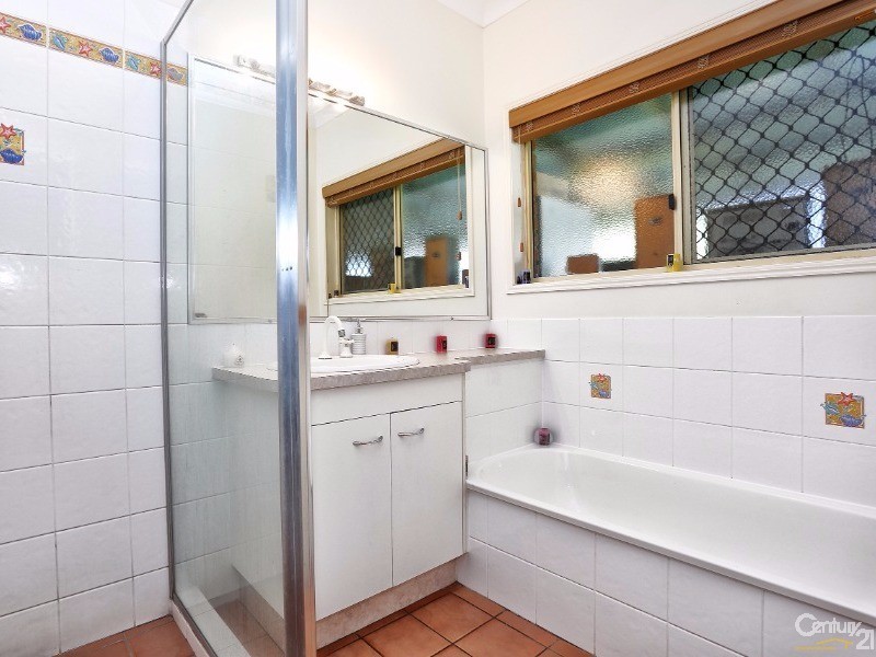 23-25 Flaxton Court, Ningi QLD 4511