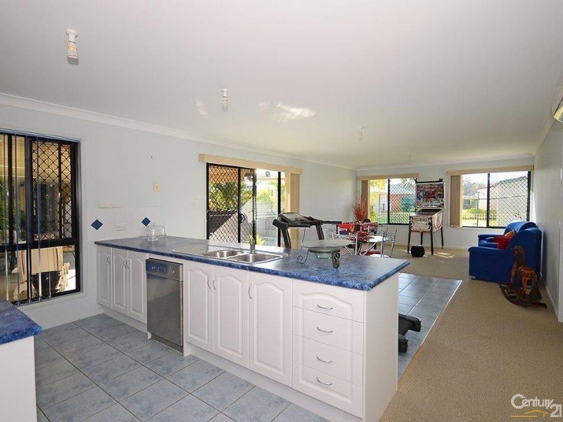 32 Orchid Drive, Burrum Heads QLD 4659