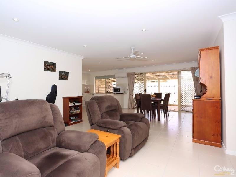 119/210 Bestmann Rd East, Sandstone Point QLD 4511