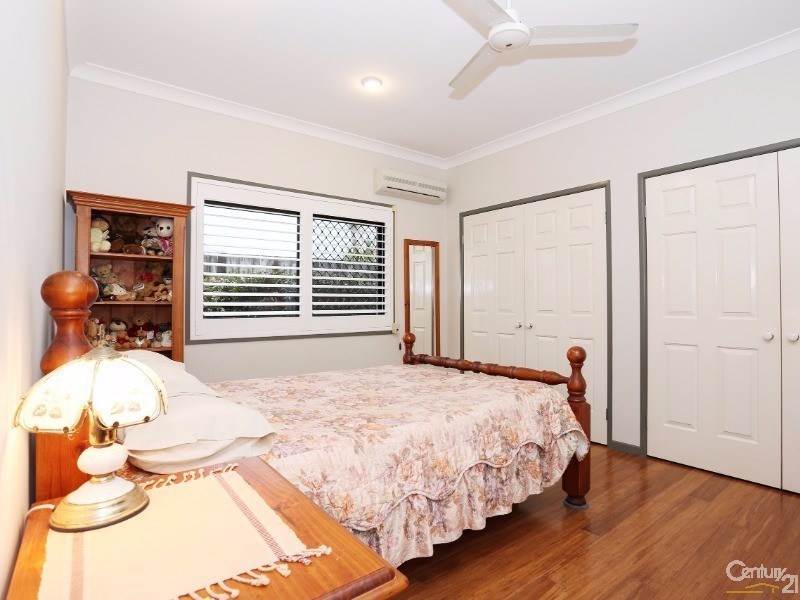 13 Mossman Way, Sandstone Point QLD 4511