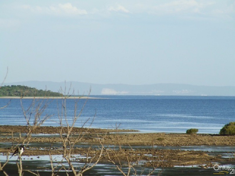 Sandstone Point QLD 4511