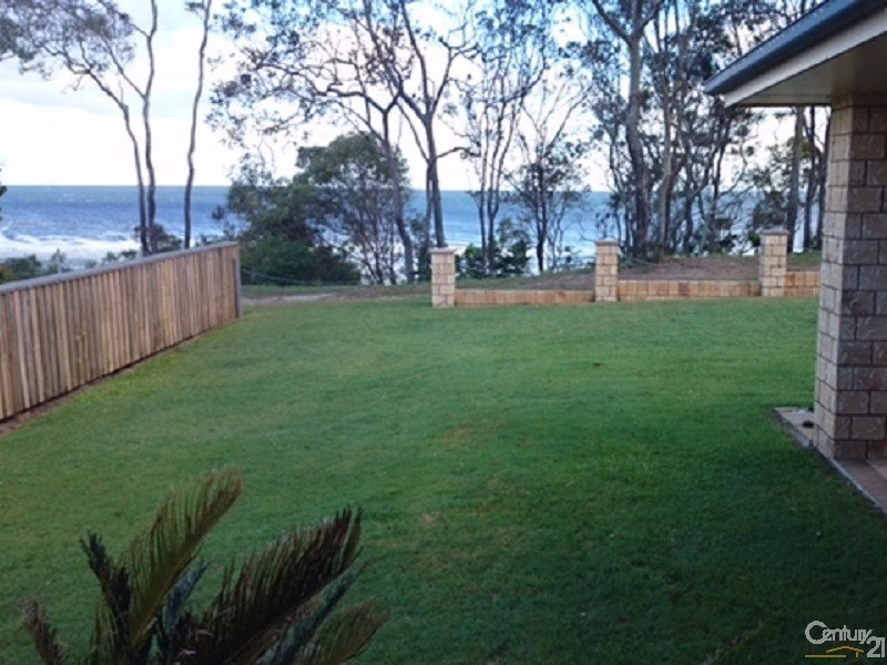 Sandstone Point QLD 4511