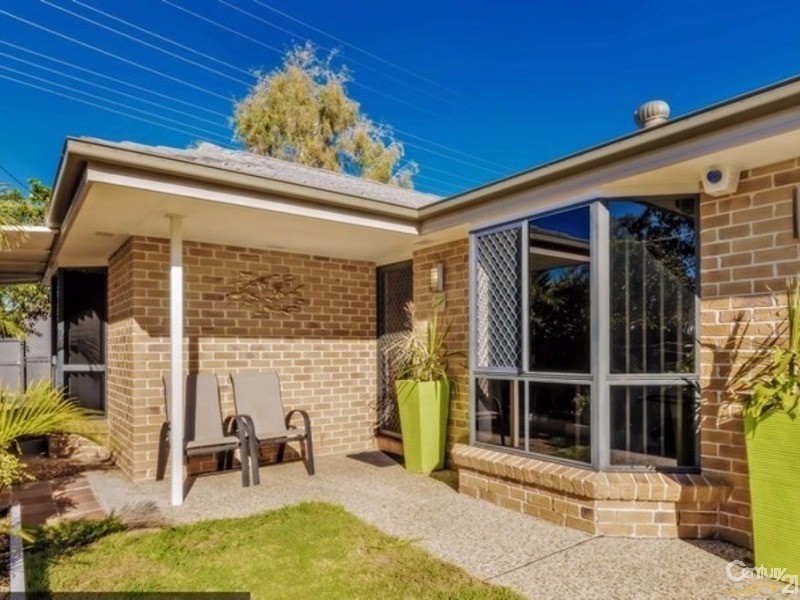 3 Rowan Lane, Ningi QLD 4511