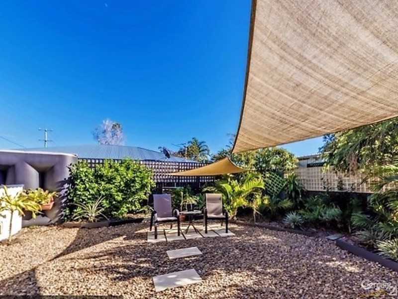 3 Rowan Lane, Ningi QLD 4511